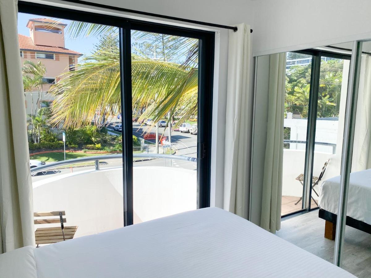 Komune Resort And Beach Club Greenmount Beach Coolangatta Exterior foto