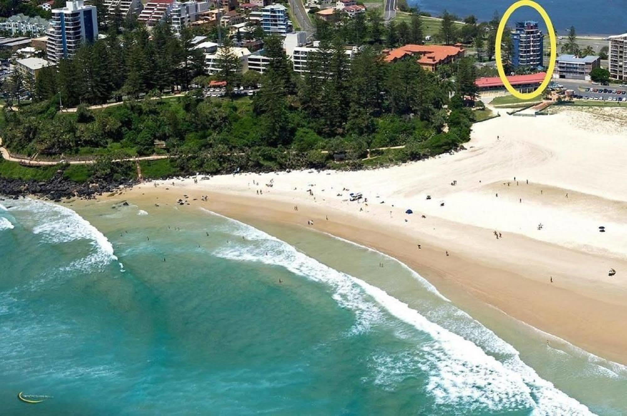 Komune Resort And Beach Club Greenmount Beach Coolangatta Exterior foto